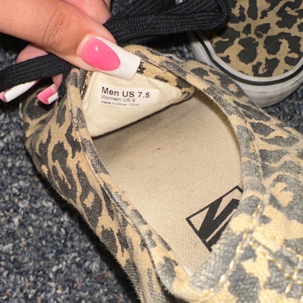 Vans Animal Print Sneakers with Black Accents - Picture 3 of 3